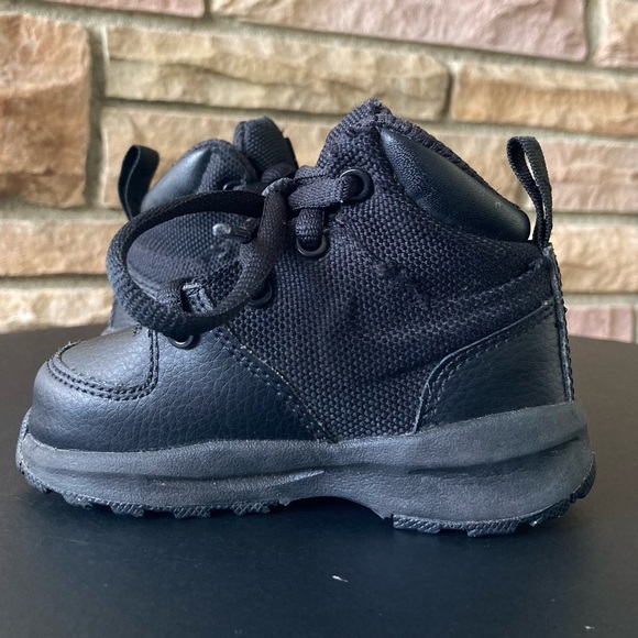 Nike Manoa Leather Boot Shoes in Black - Baby Toddler Size 5C - Picture 5 of 8